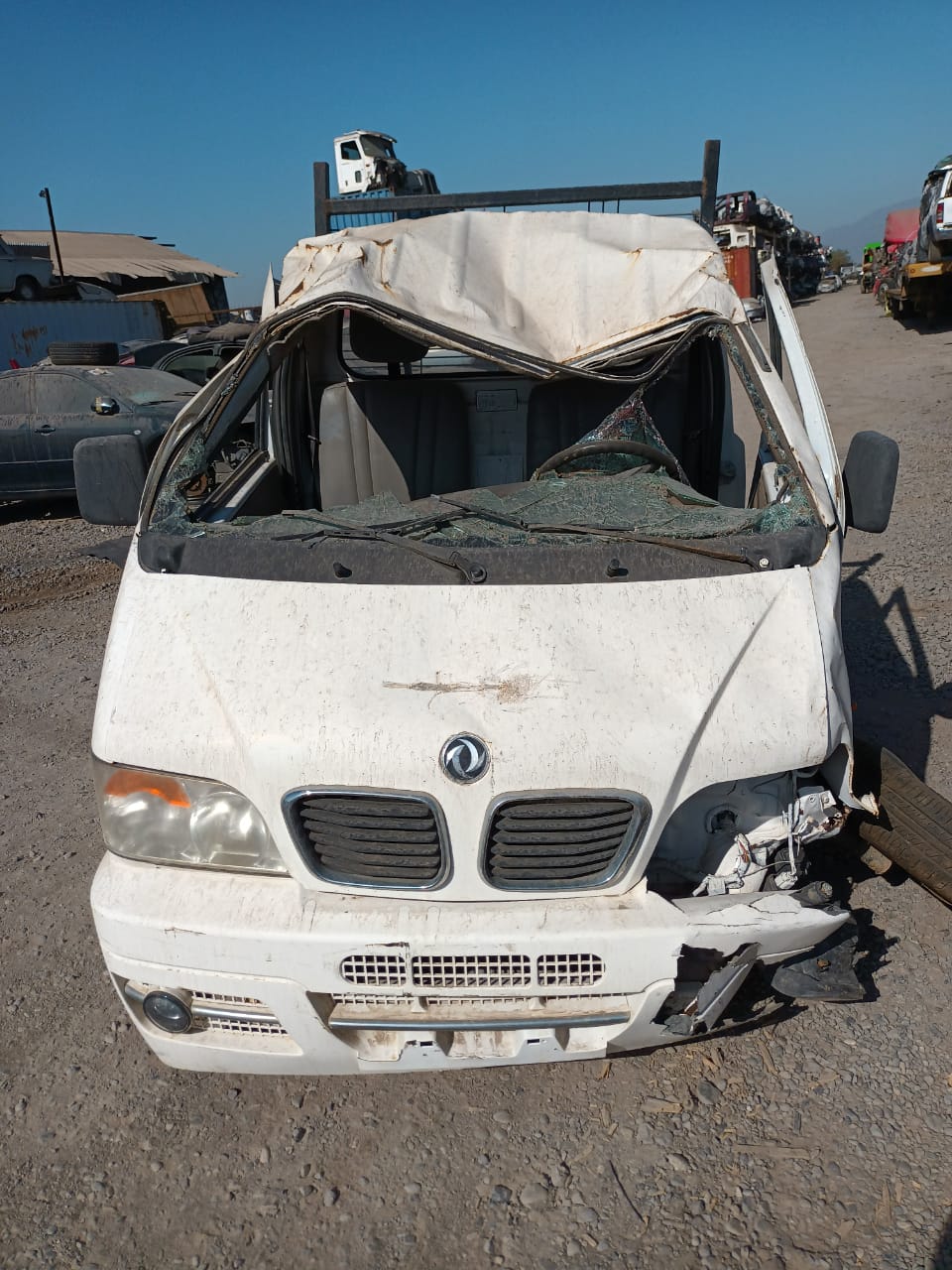 VIDRIO DFSK TRUCK 2013  USADO  EN DESARME